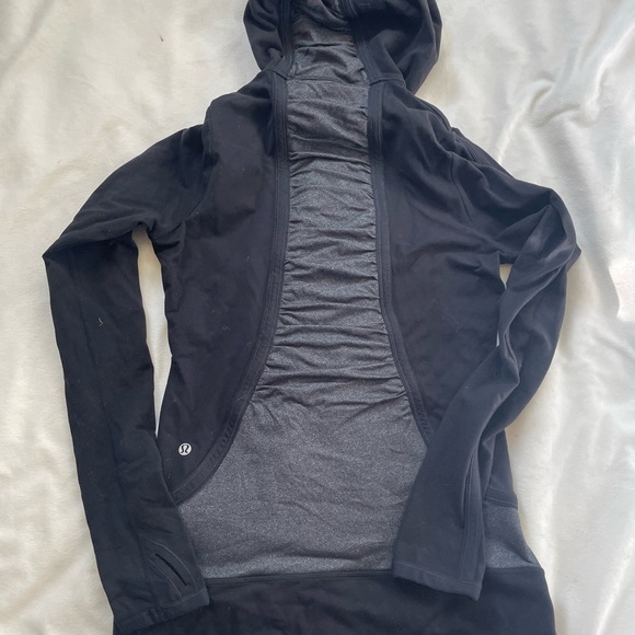 Lululemon jacket - Picture 2 of 7